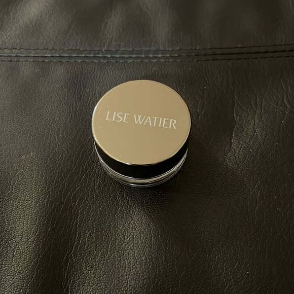 Lise Watier Ombré Soufflé Eye Shadow - Picture 2 of 5